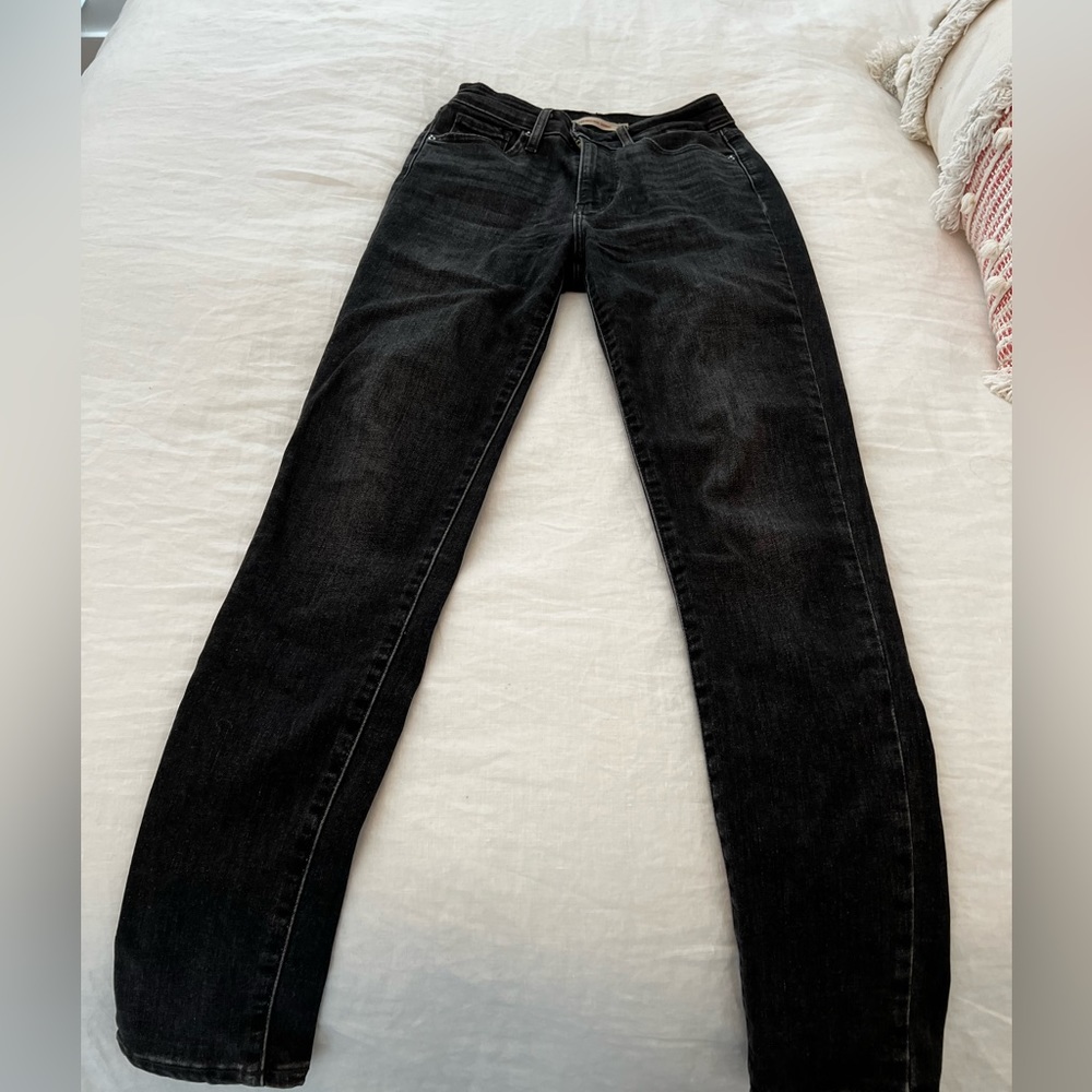 Levis 721 high rise skinny soft black